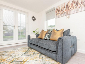 Pass the Keys Horsforth Haven - Brand New Townhouse With Balcony